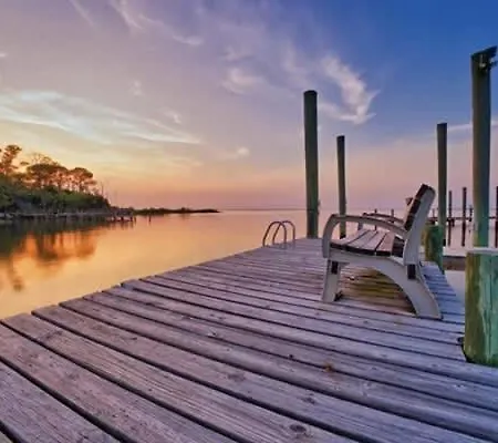 Spacious House- Deep Water Dock Pool Golf Cart Rental Available